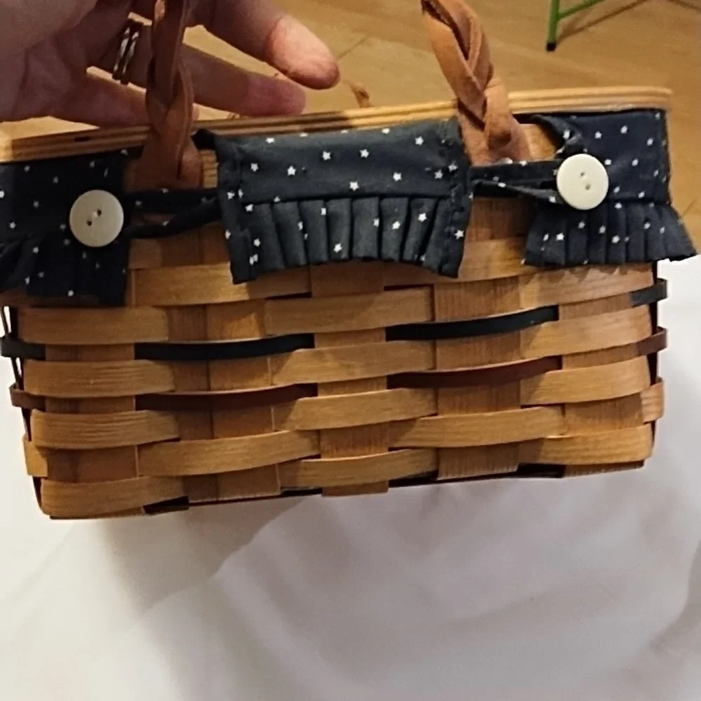 Peterboro Basket Co. leather handles